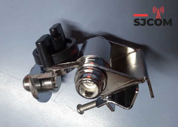 Soporte Rebatible para Antena Móvil